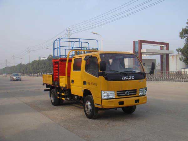 東風10米液壓升降高空作業(yè)車